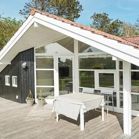 8 Person Holiday In Slagelse *