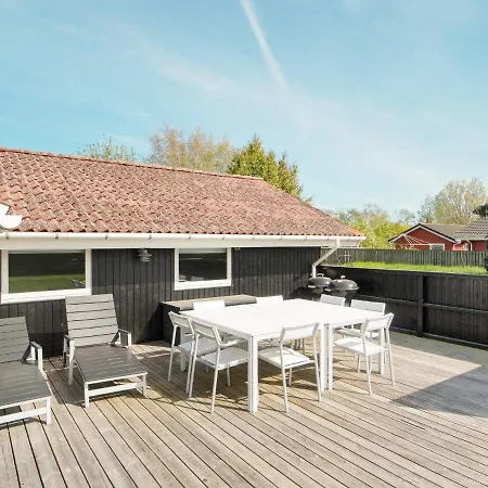 8 Person Holiday In Slagelse Store Kongsmark
